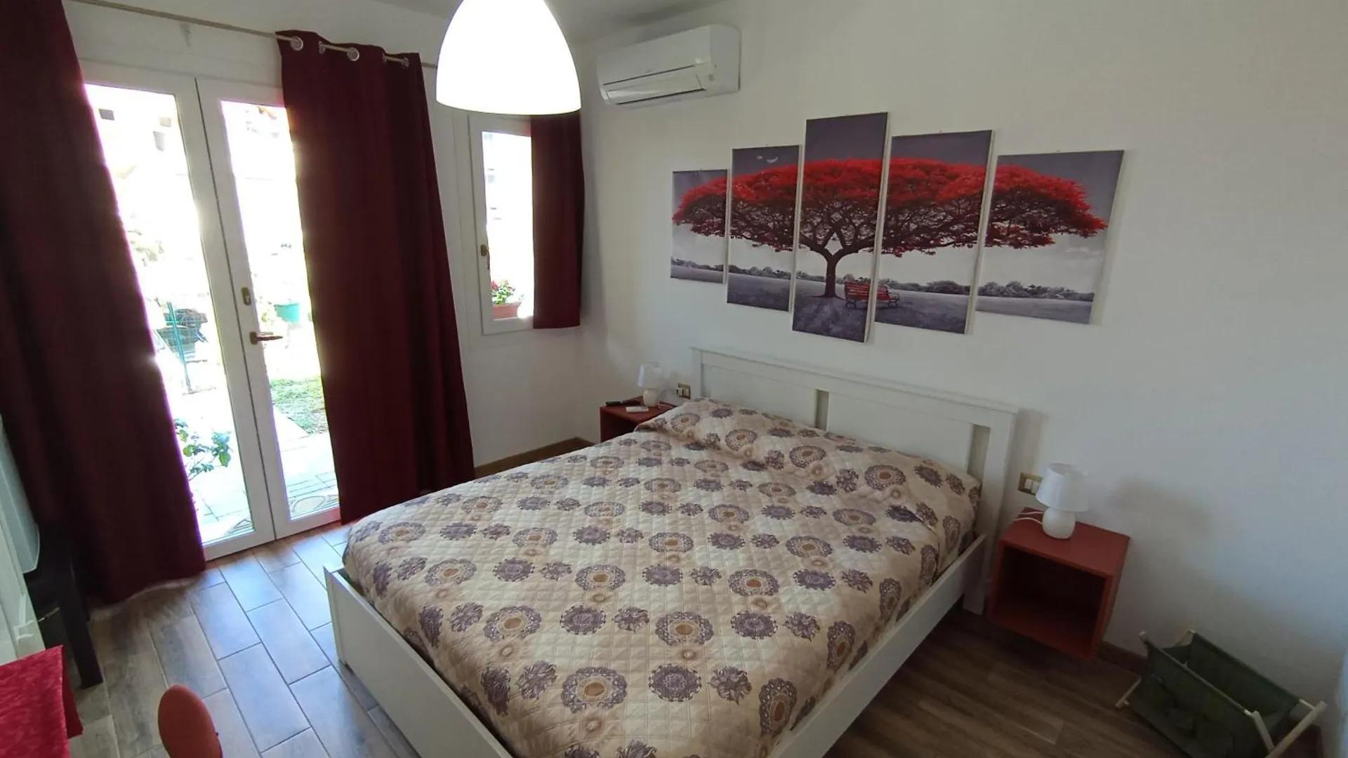 La Dimora Dei Due Laghi Bed & Breakfast Calolziocorte Italy