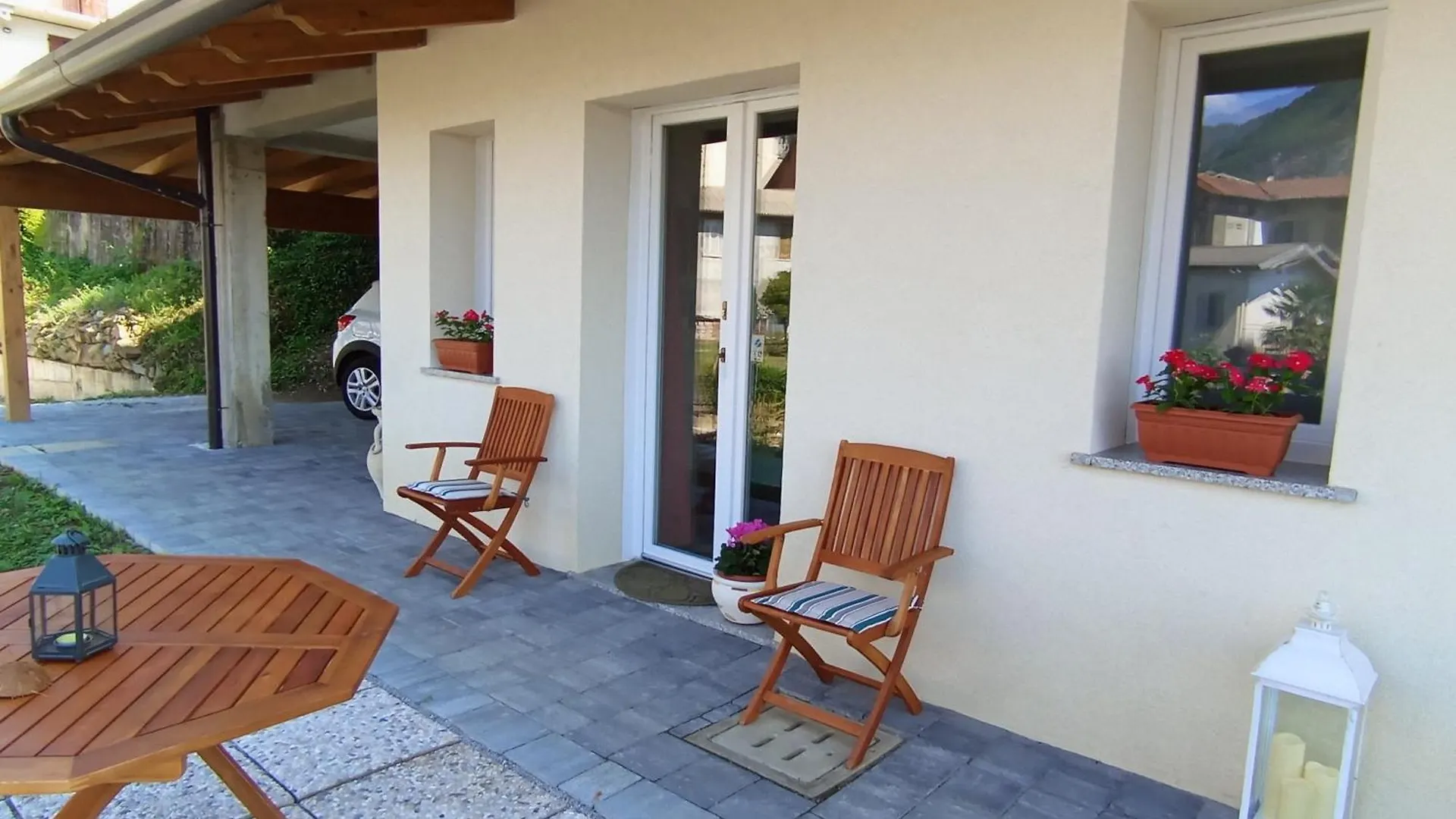 La Dimora Dei Due Laghi Bed & Breakfast Calolziocorte