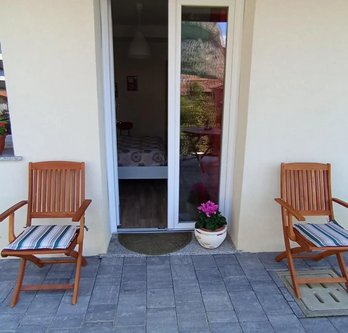 La Dimora Dei Due Laghi Bed & Breakfast Calolziocorte 0*,  Italy
