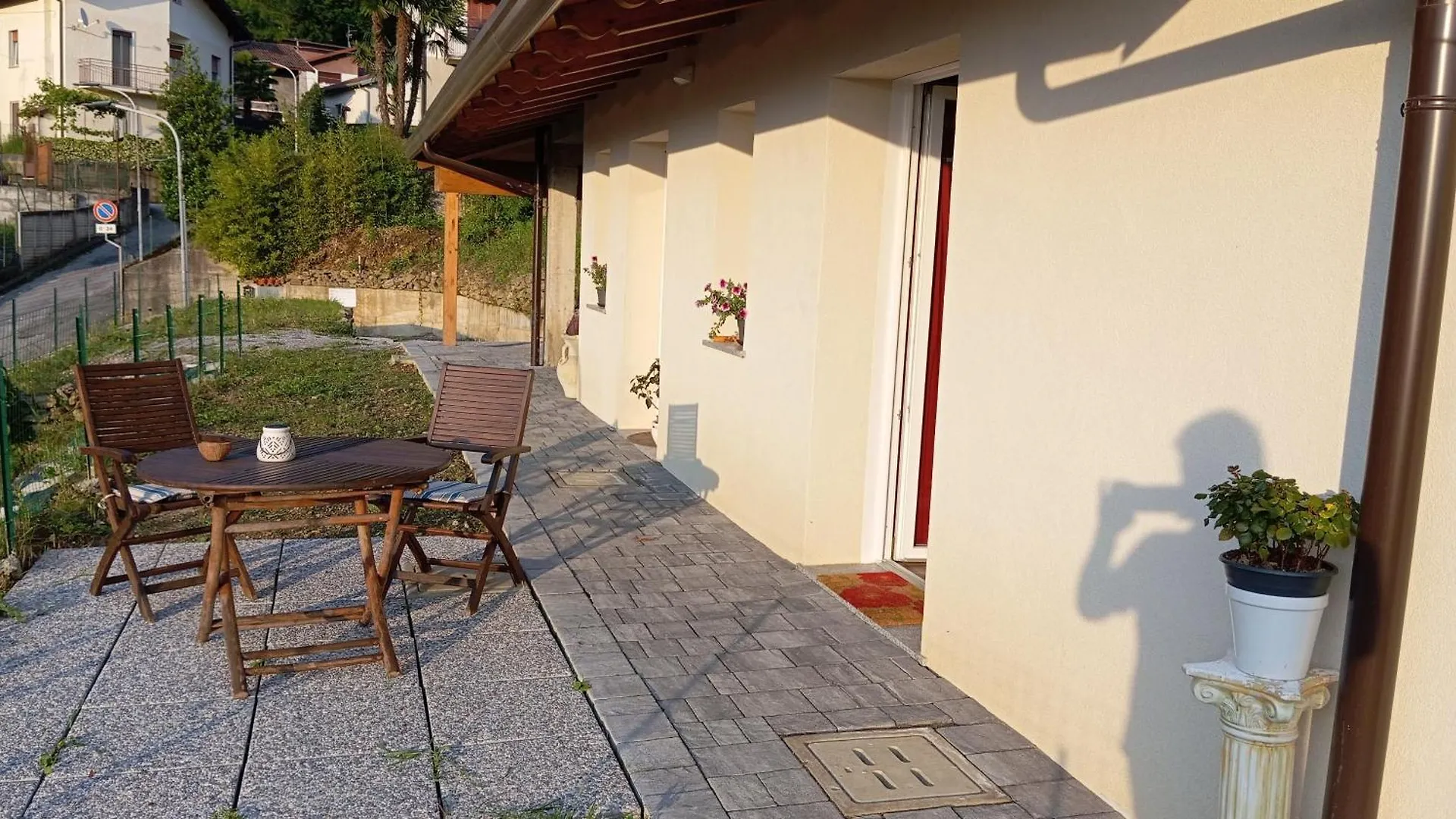 La Dimora Dei Due Laghi Bed & Breakfast Calolziocorte Italy